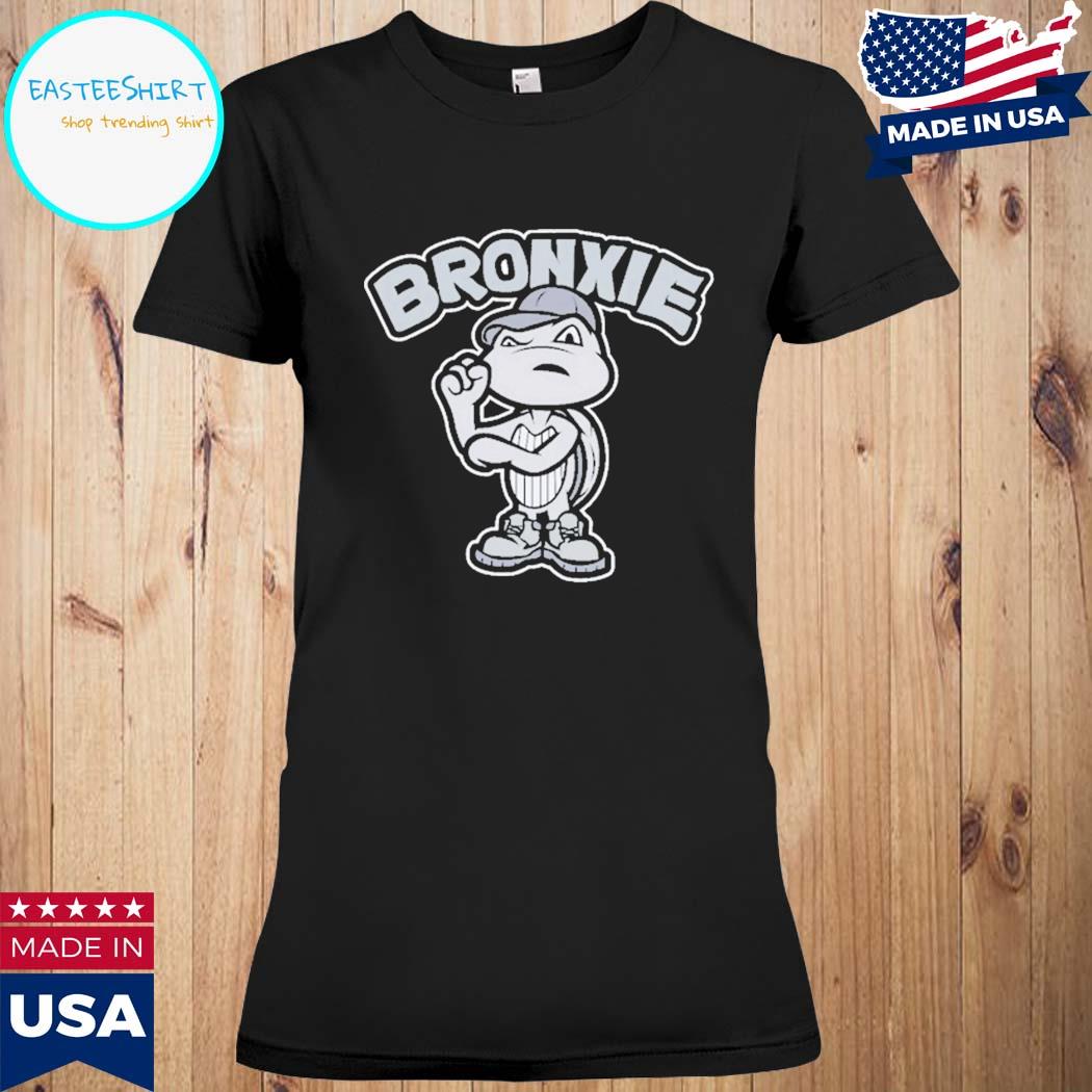 Yankees wear 'Bronxie the turtle' T-shirts