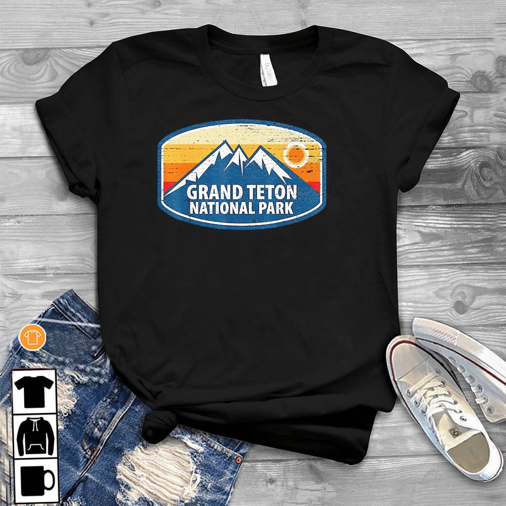 Grand Teton National Park Wyoming Retro Distressed Souvenir Shirt